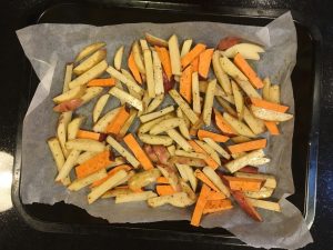Preparing herby fries